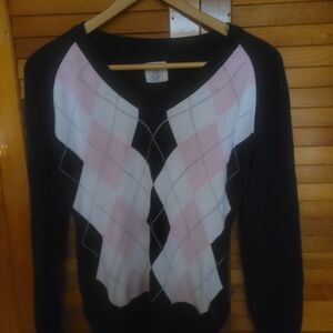 Elegant V-Neck Argyle Sweater - Navy And Pink